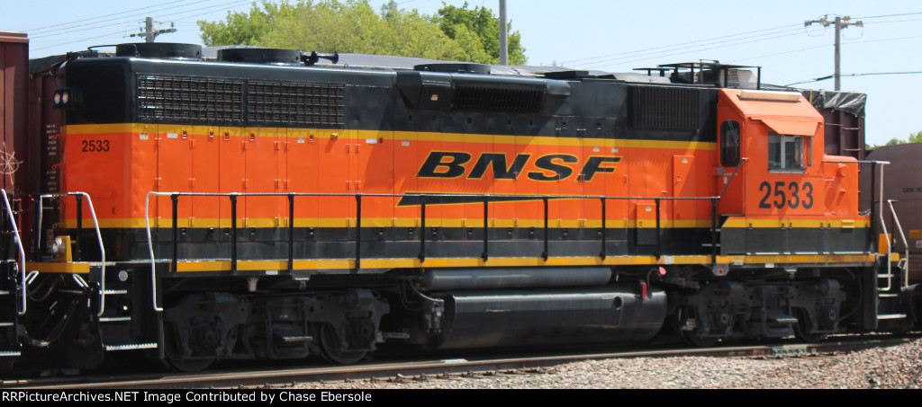 BNSF 2533